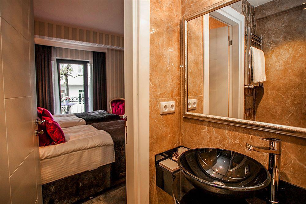 Lucis Pera Hotell Istanbul Exteriör bild